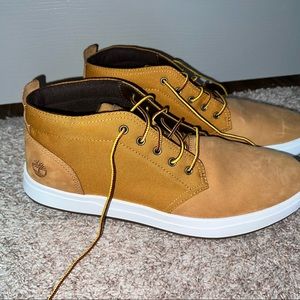 Timberland Chukka boots